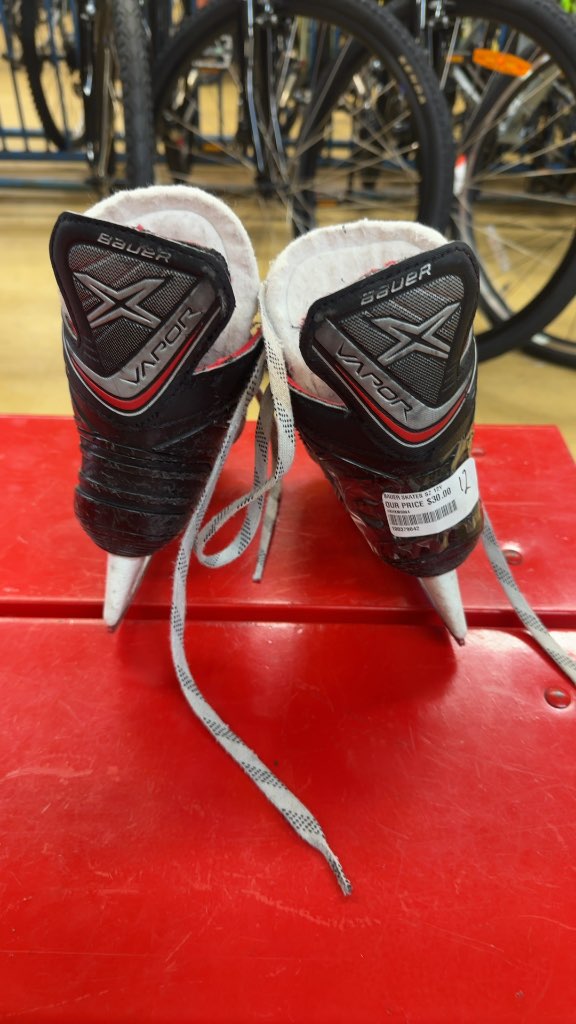 Bauer Hockey Skates Vapor X400 Youth Used Size 12Y