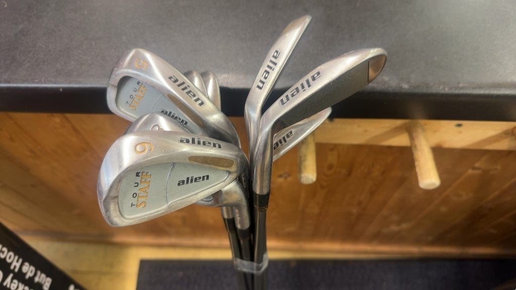 Alien Tour Staff Iron Set 3-PW Graphite Medium Firm Flex