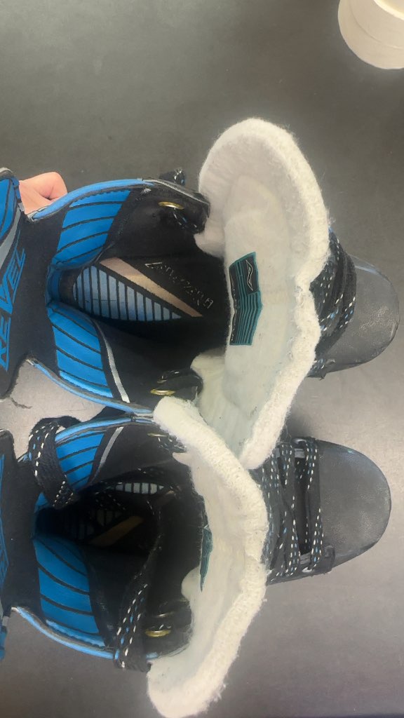 Alkali Inline Hockey Skates Revel Black/Blue Used Size 4