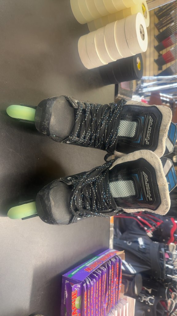 Alkali Inline Hockey Skates Revel Black/Blue Used Size 4