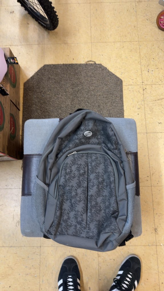 American Tourister Backpack Running Pack Grey Patterned Excellent Condition