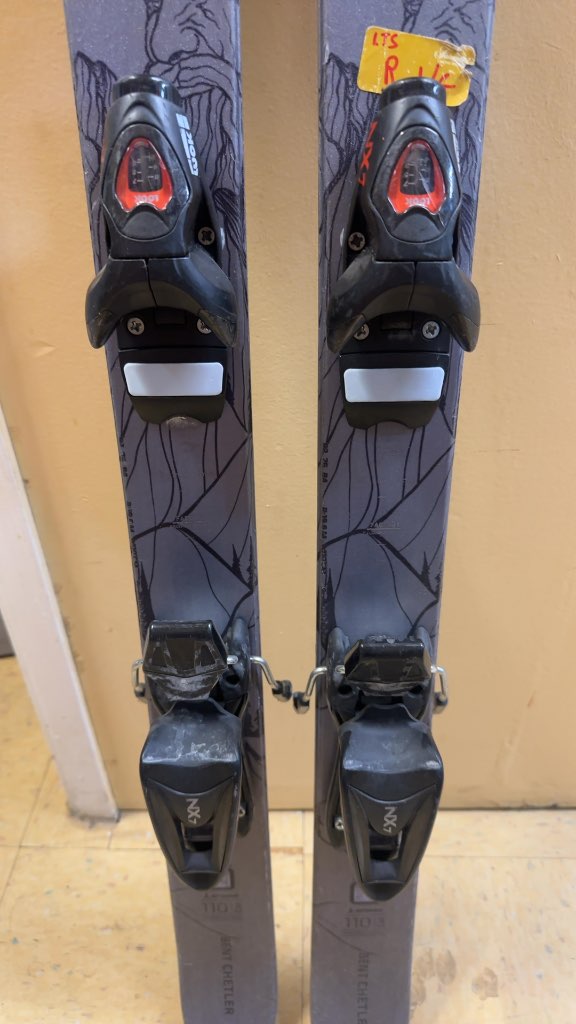 Atomic Bent Chetler Skis with Look NX7 Bindings Used 110 cm