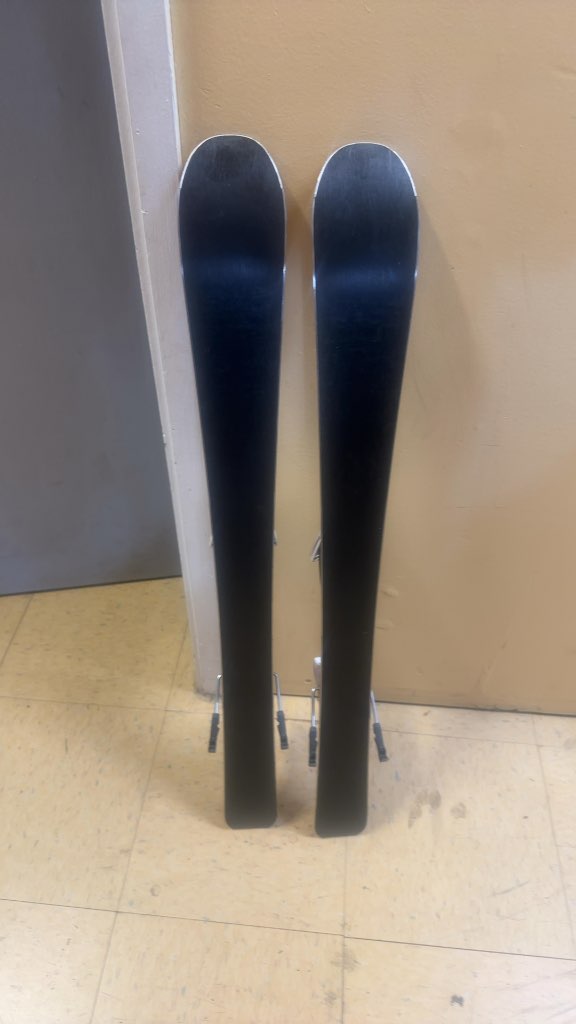 Atomic Vantage Girl Skis with Bindings 90cm Used