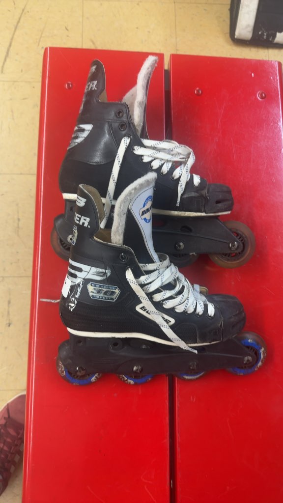 Bauer 30 Impact Inline Skates Size 6