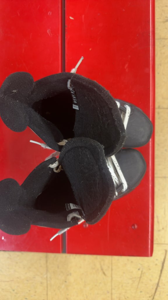 Bauer Challenger Ice Hockey Skates Used Size 4