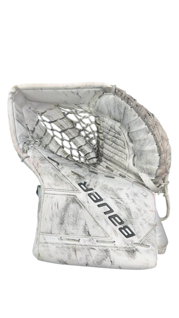 Bauer Goalie Catcher M5 Pro White Used Intermediate