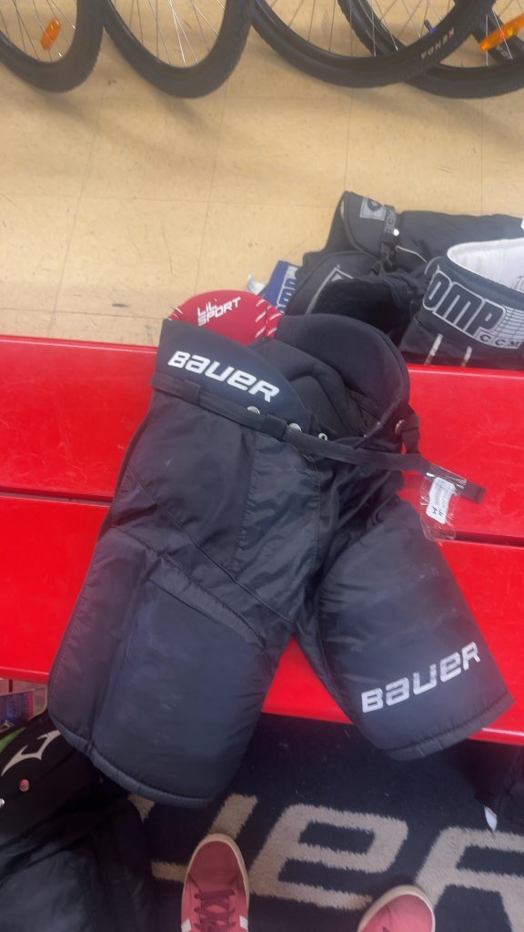 Bauer Hockey Pants Lil' Sport Black Good Condition Junior Medium