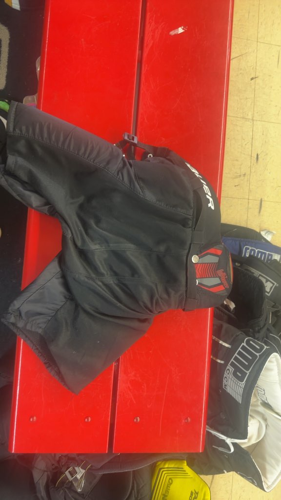 Bauer Hockey Pants Lil' Sport Black Good Condition Junior Medium