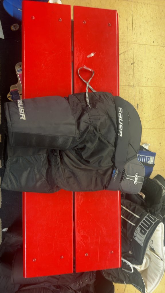 Bauer Hockey Pants Nexus 600 Junior Large Used Black