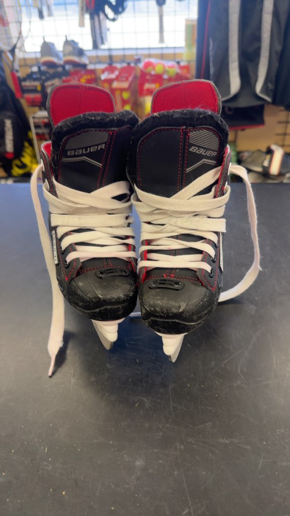 Bauer Hockey Skates NS Youth Used Size 10