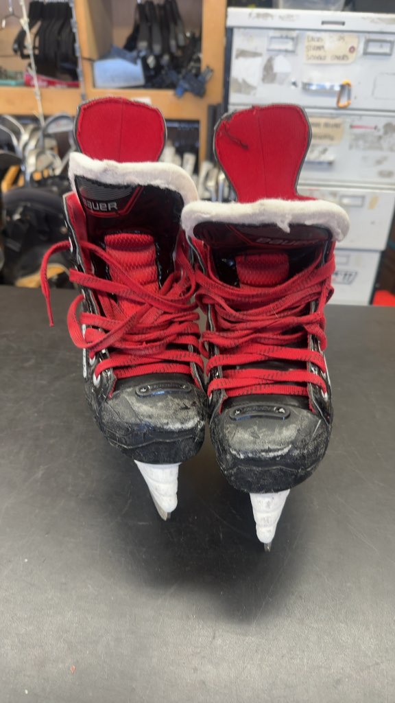 Bauer Hockey Skates NSX Black/Red Used Size 1