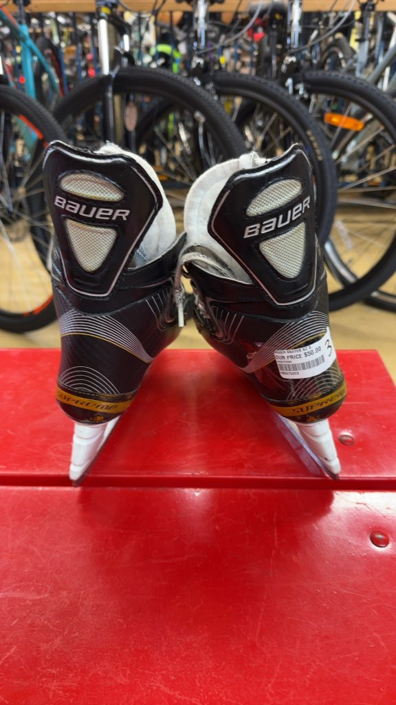 Bauer Hockey Skates Supreme One60 Used Size 3