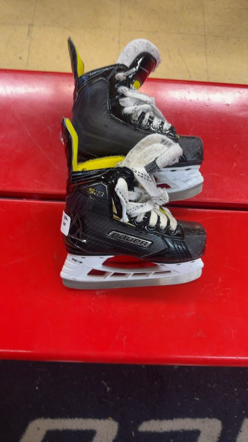 Bauer Hockey Skates Supreme S27 Youth Used Size 10D