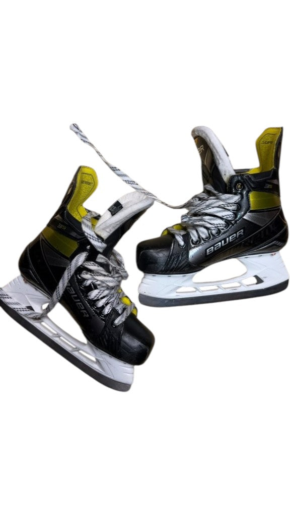 Bauer Hockey Skates Supreme S35 Good Condition Size 6.5