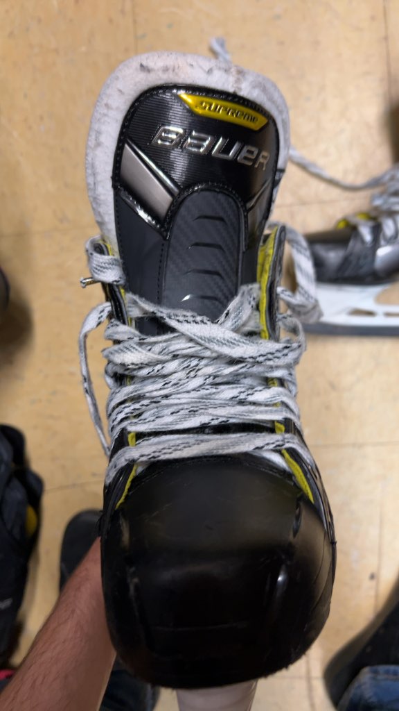 Bauer Hockey Skates Supreme S35 Good Condition Size 6.5