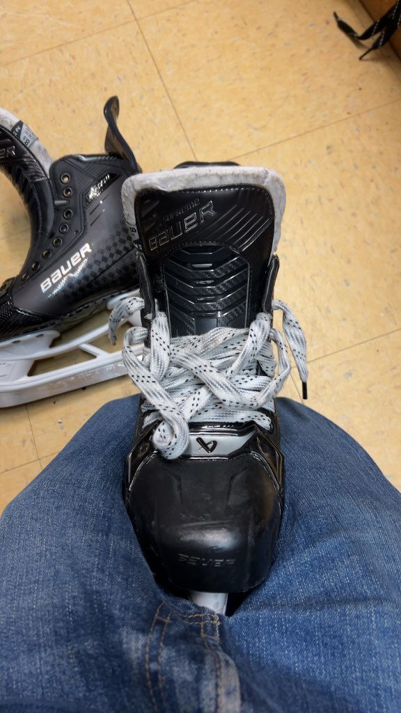 Bauer Hockey Skates Supreme Shadow Good Condition Size 8.5