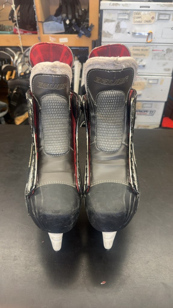 Bauer Hockey Skates Vapor APX2 Used Size 9