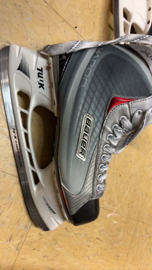 Bauer Hockey Skates Vapor Size 11