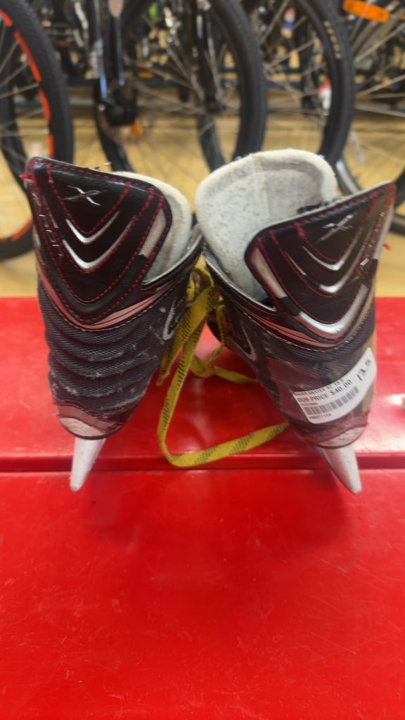 Bauer Hockey Skates Vapor Used Size 13.5