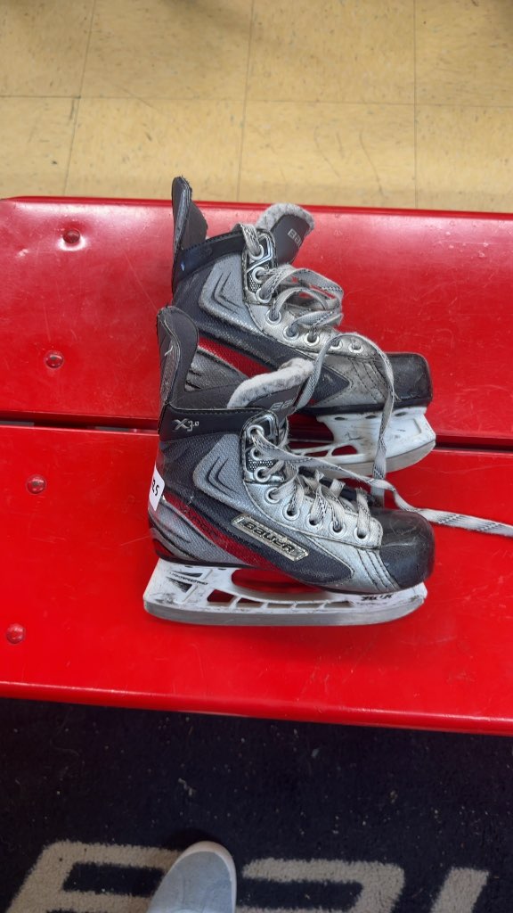 Bauer Hockey Skates Vapor X3.0 Used Size 12.5
