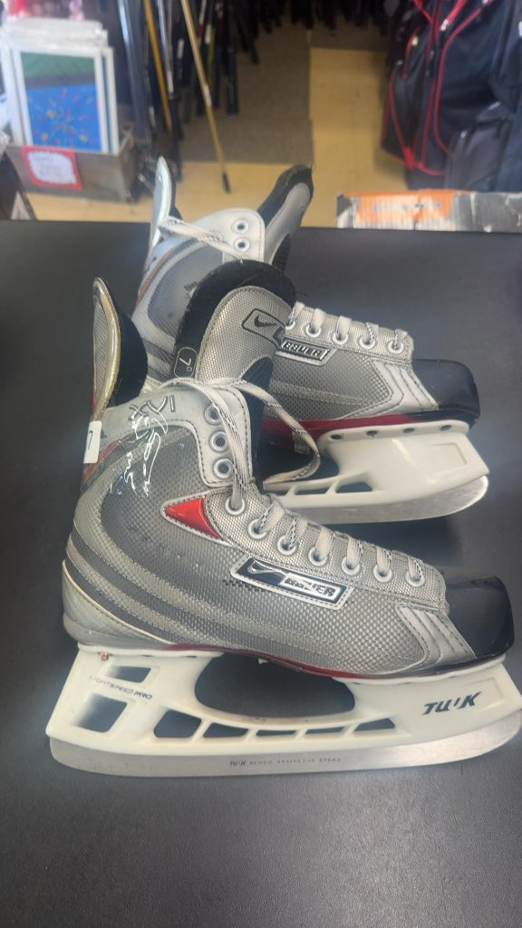 Bauer Hockey Skates Vapor XVI Used Size 7