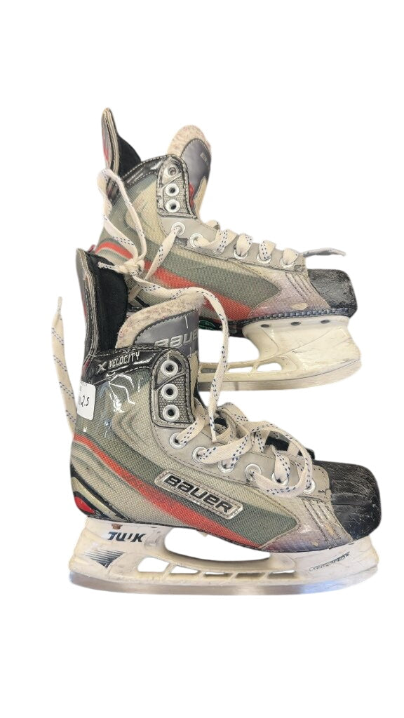 Bauer Hockey Skates Velocity Silver/Red Used Size 2.5