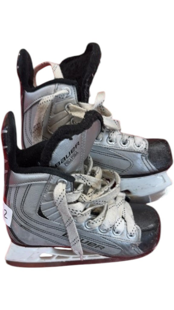 Bauer Ice Hockey Skates 22 Silver/Black Used Size 2