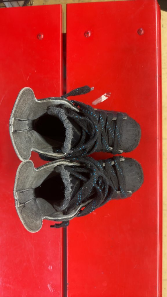 Bauer Ice Hockey Skates Youth Used Size 11