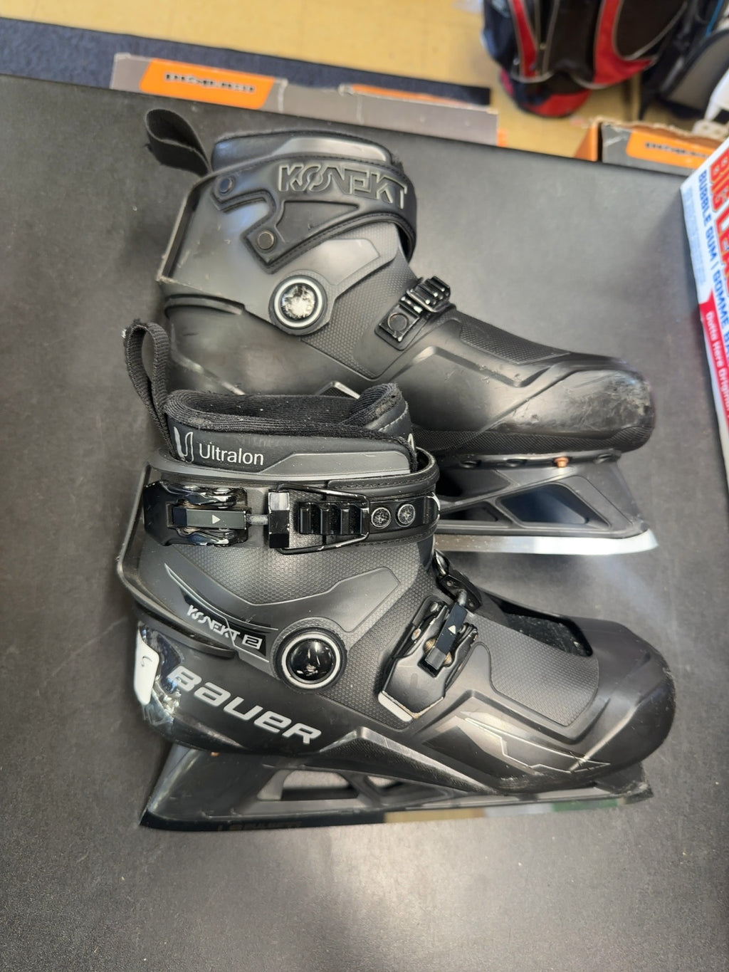 Bauer Konekt 2 Goalie Skates - Size 5