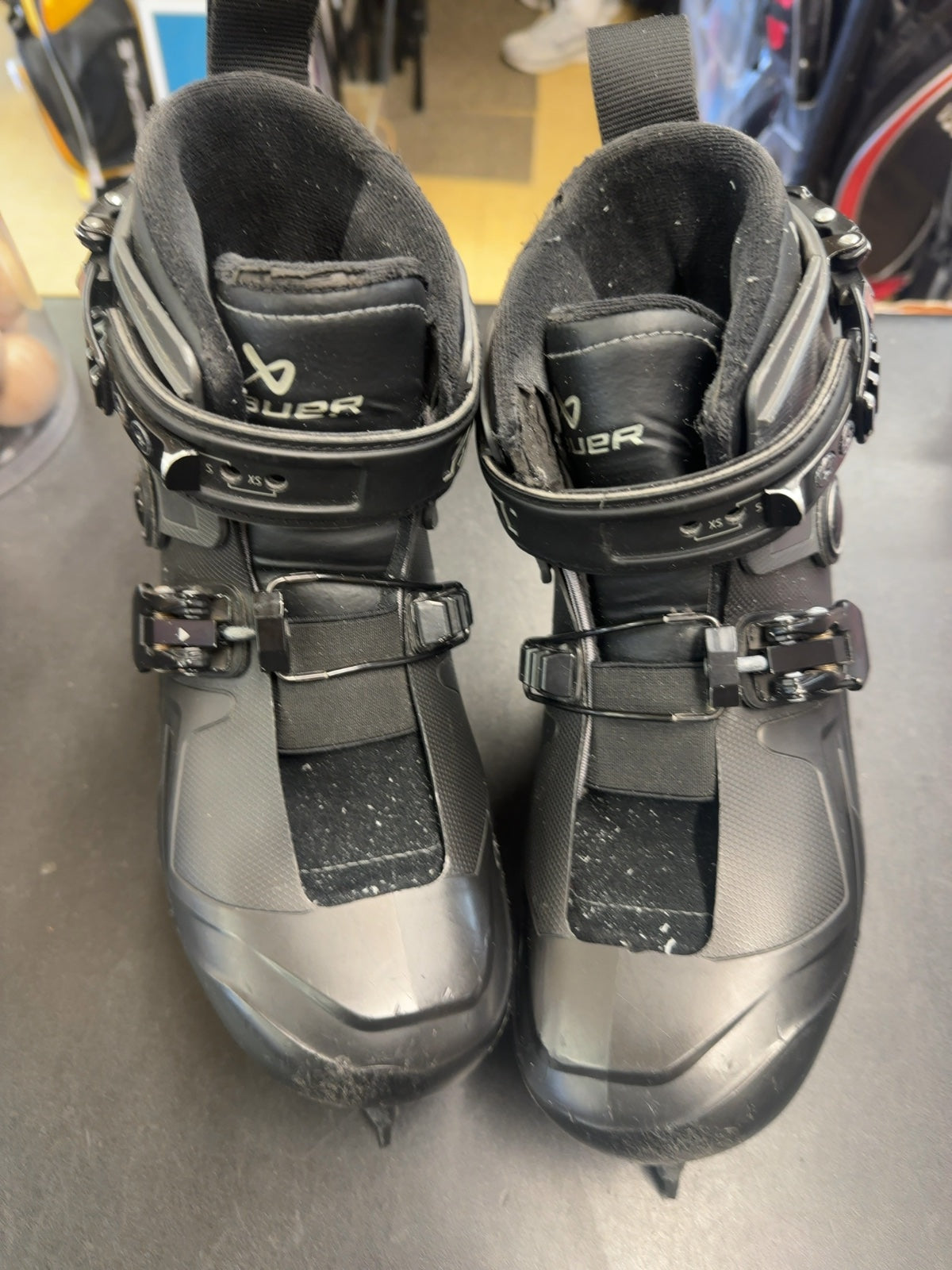 Bauer Konekt 2 Goalie Skates - Size 5