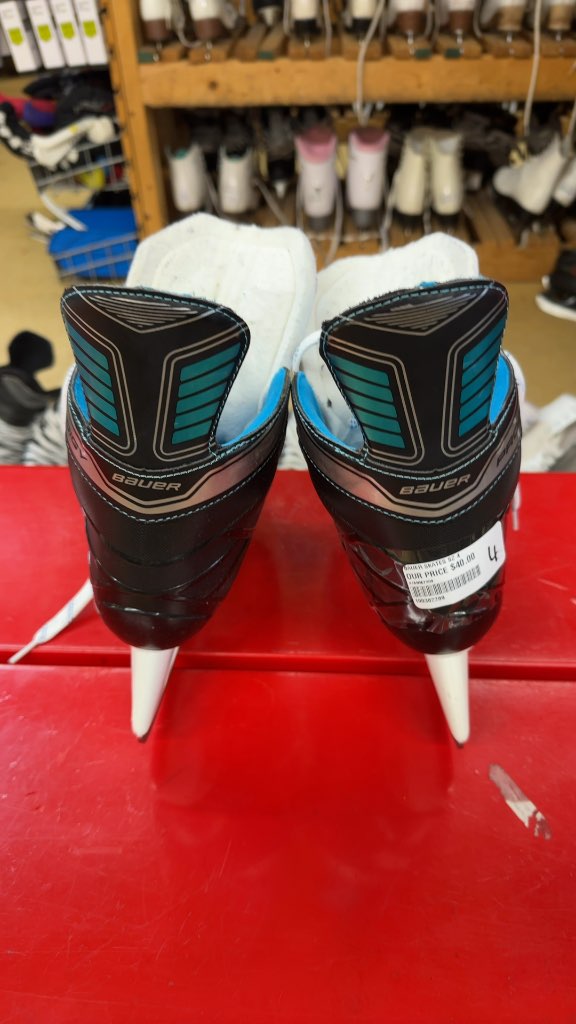 Bauer Prodigy Ice Hockey Skates Used Size 4