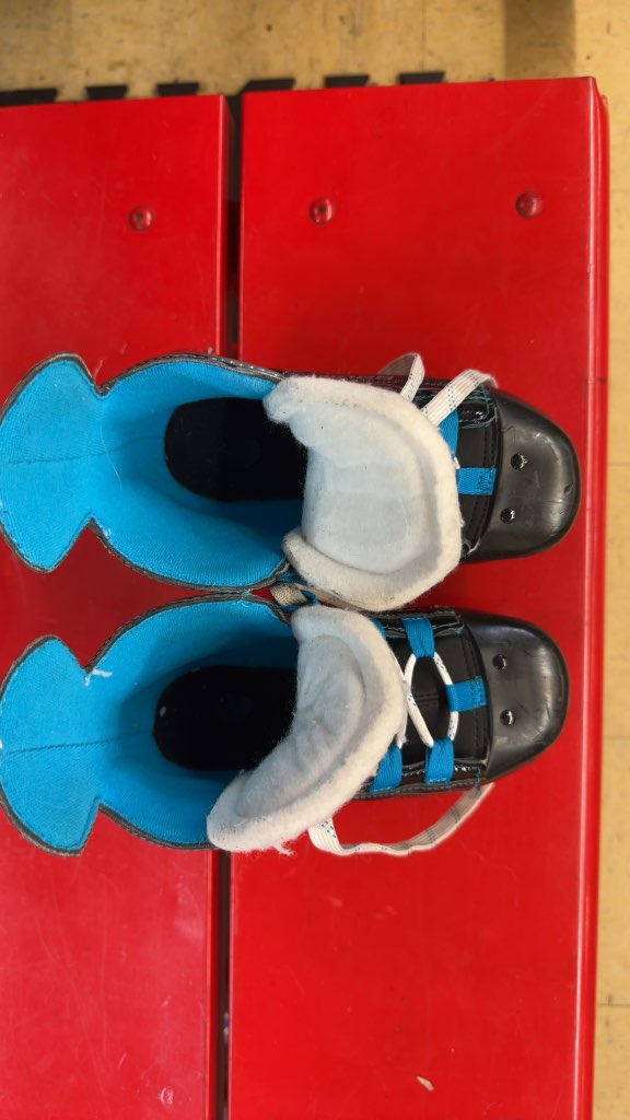 Bauer Prodigy Youth Hockey Skates Used Size 12