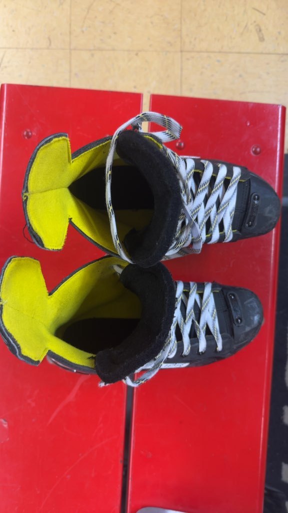 Bauer RS Inline Skates - Size 6