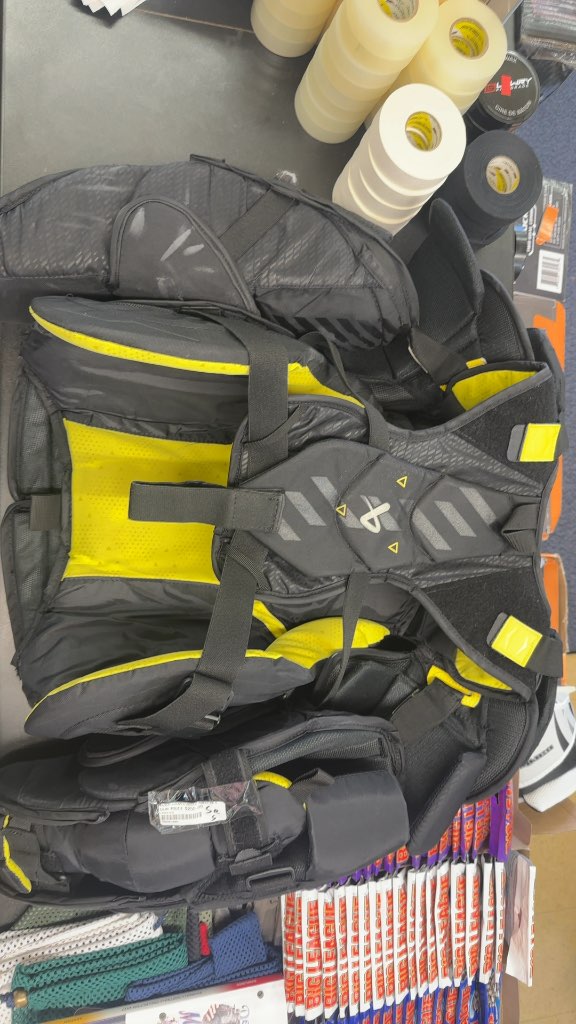 Bauer Shadow Goalie Chest Protector Senior Small Black