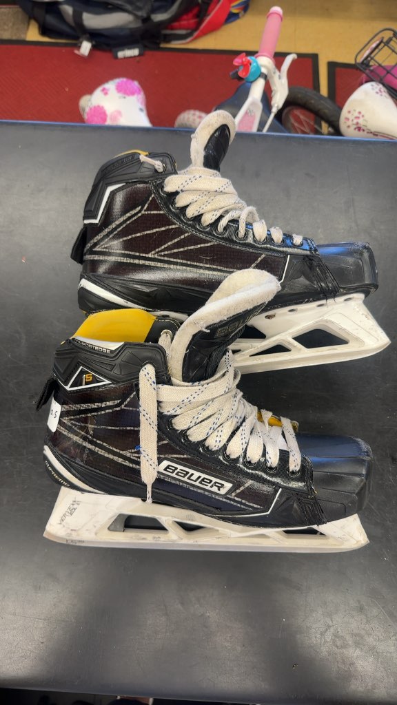 Bauer Supreme 1S Goalie Skates Used Size 10.5