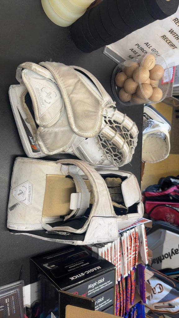 Bauer Supreme M5 Pro Goalie Catcher and Blocker Set - Intermediate
