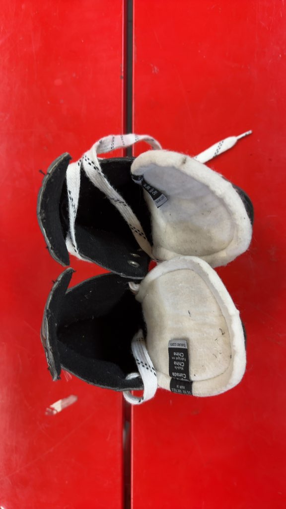 Bauer Supreme One.4 Youth Hockey Skates - Used - Size Y12