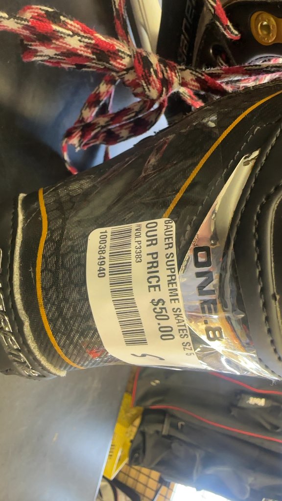 Bauer Supreme ONE.8 Hockey Skates - Size 5 D