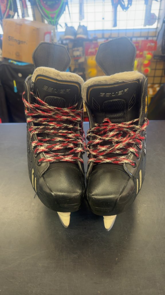 Bauer Supreme ONE.8 Hockey Skates - Size 5 D
