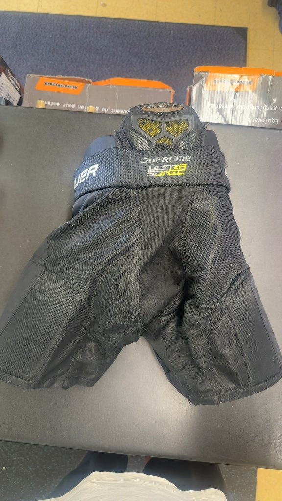 Bauer Supreme UltraSonic Youth Hockey Pants - Black - Used - YTH M