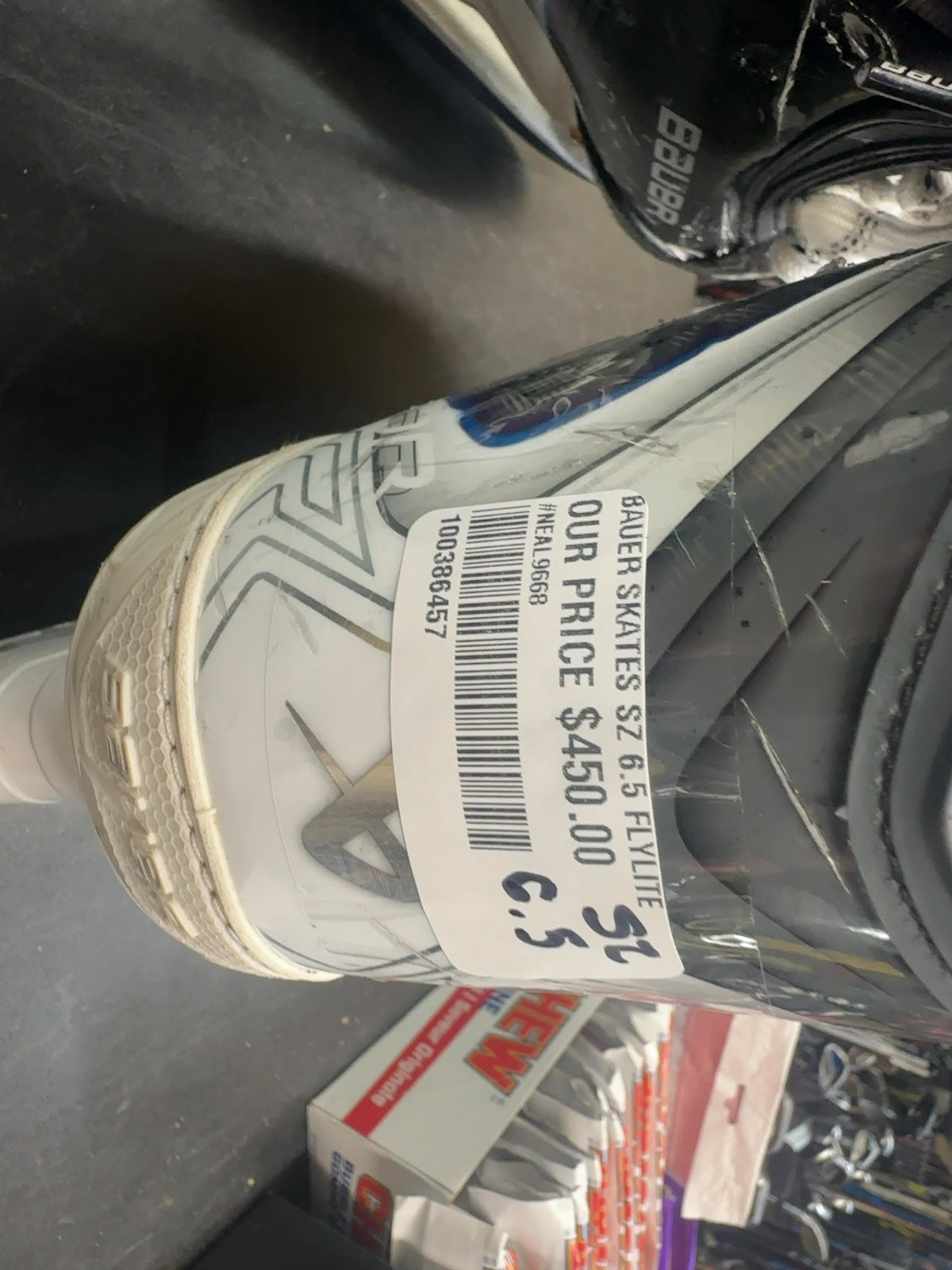 Bauer Vapor Flylite Hockey Skates - Size 6.5 Fit 3with fly TI steel