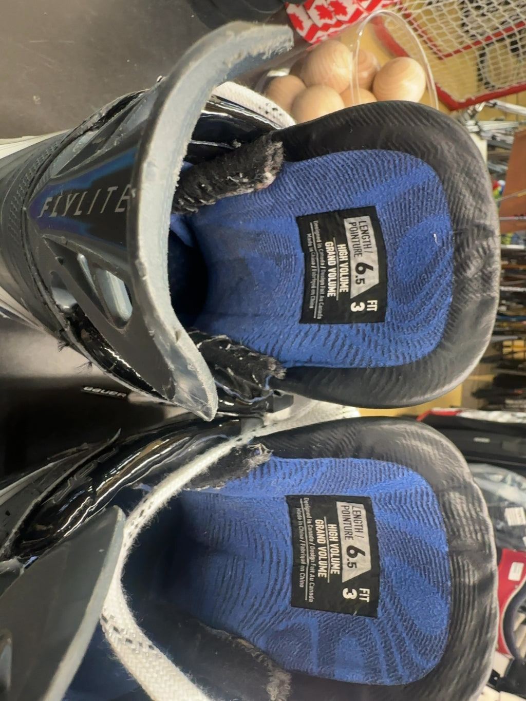 Bauer Vapor Flylite Hockey Skates - Size 6.5 Fit 3with fly TI steel