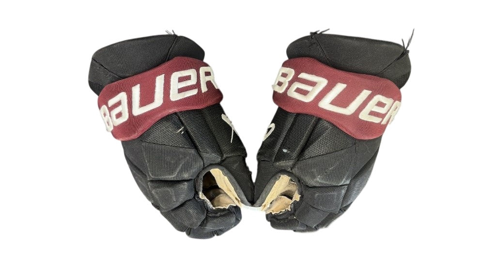 Bauer Vapor Hockey Gloves Used Black/Maroon 14" pro return gloves 
Hole in one palm