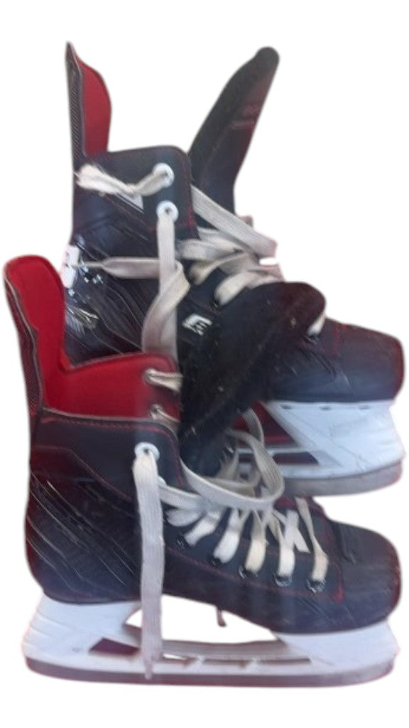 Bauer Vapor Hockey Skates Used Size 2 Black/Red