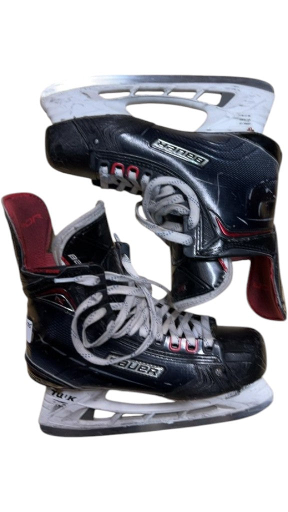 Bauer Vapor Hockey Skates Size 6.75