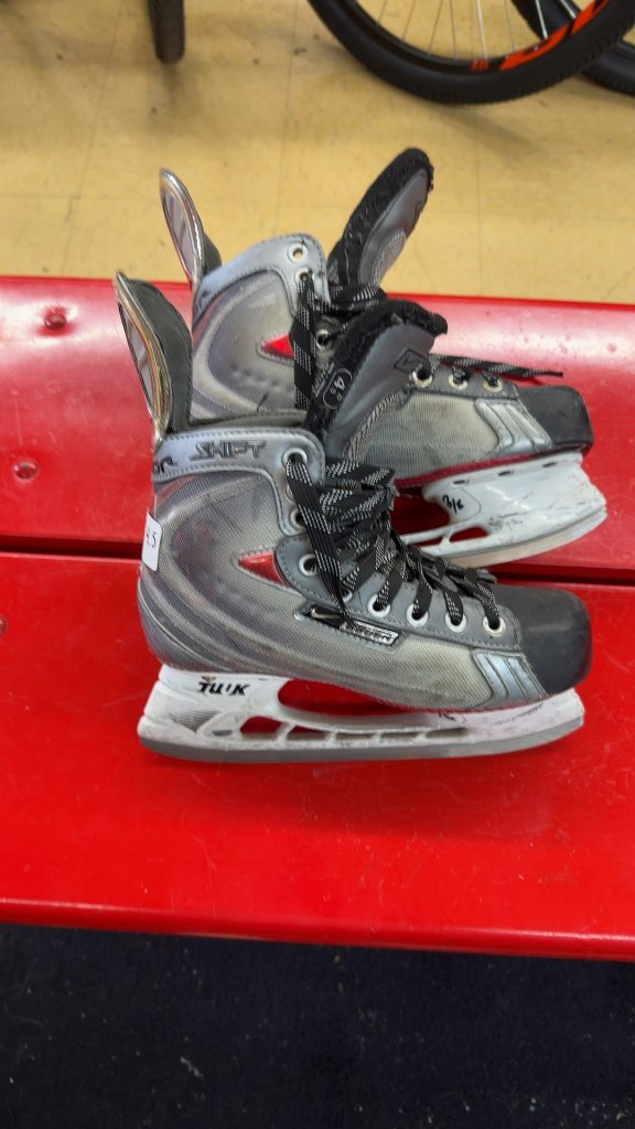 Bauer Vapor Shift Hockey Skates Used Size 4.5