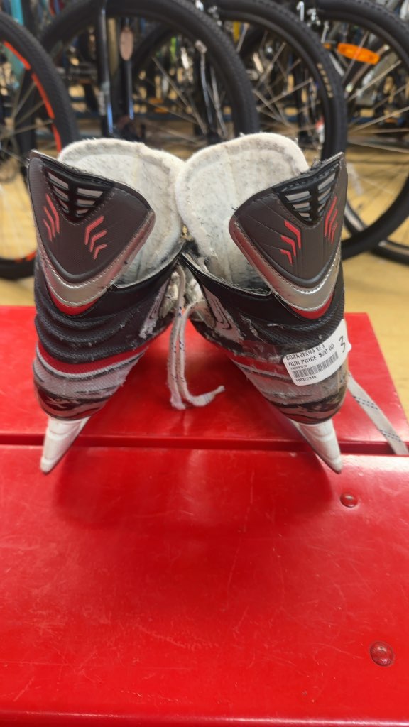 Bauer Vapor X3.0 Ice Hockey Skates Used Size 3