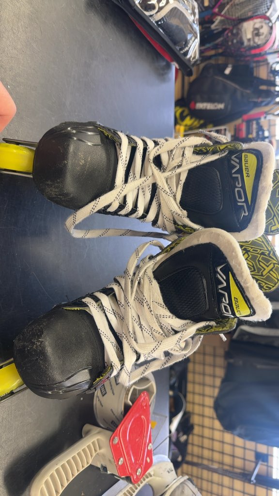 Bauer Vapor X3.5 Inline Hockey Skates very Good Condition Size 4.5