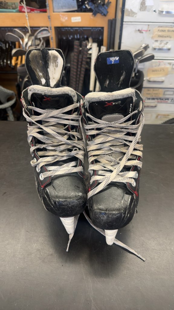 Bauer Vapor X500 Hockey Skates Used Size 3