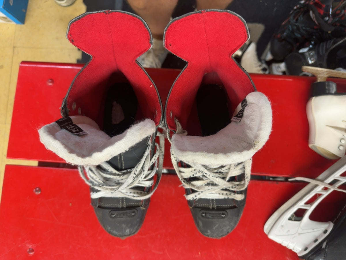 Bauer Vapor XR300 Roller Hockey Skates - Size 6